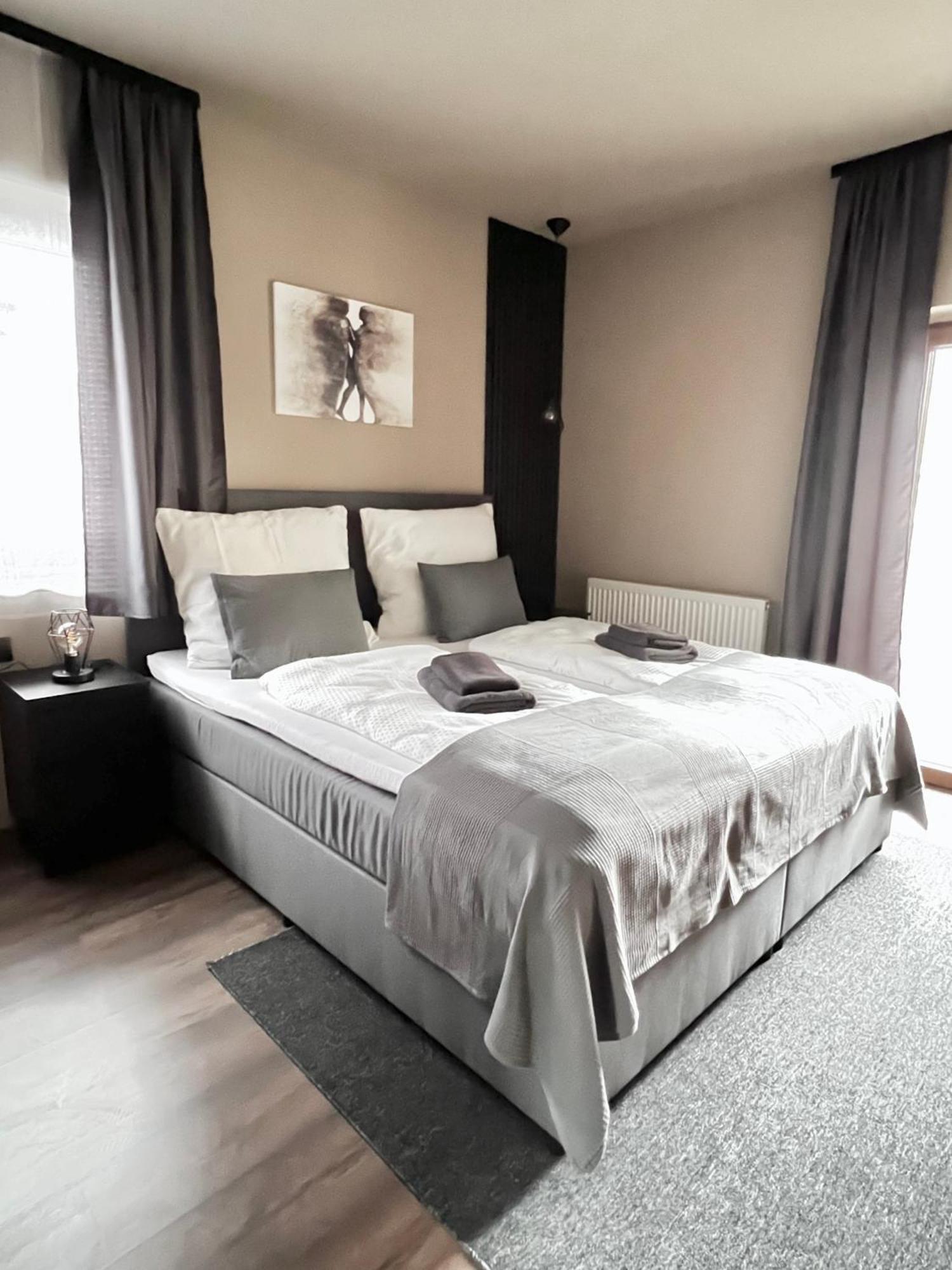 The Steakhouse - Guest Rooms Sankt Johann im Pongau Exterior photo